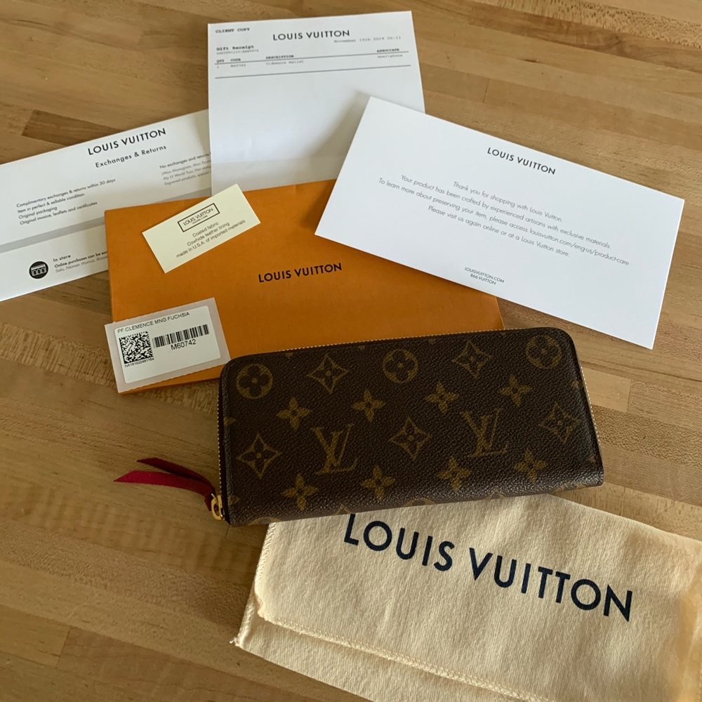 Louis Vuitton Clemence Wallet. Fushia